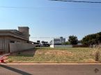 Terreno no Residencial Damha IV