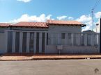 Casa com três quartos