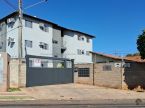 Apartamento com sacada - 2º andar