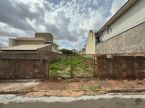 Terreno a duas quadras da Bom Pastor