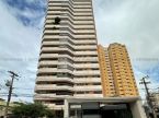 Apartamento no Edifício Comodoro