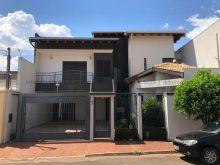 Sobrado com bela vista no coração da cidade