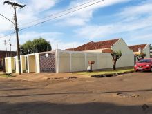 Imóvel usado de esquina bem conservado