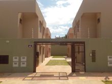 Sobrado ao lado da UFMS