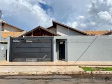 Casa maravilhosa em terreno de 480m²