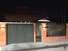 Casa com ótimo lazer e segurança