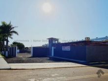 Excelente - amplo - reformado e locado - 2 frentes