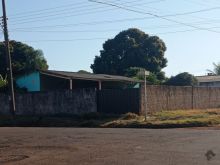 Terreno de esquina em ótima localização - esquina com a rua Maranhão