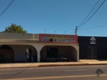 Casa comercial no Nova Lima