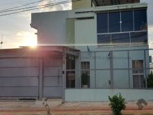 Lindo imóvel com 03 suítes na Vila do Polonês