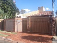 Casa térrea próximo a bom pastor