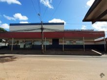 Prédio comercial - muito bem localizado