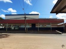 Prédio comercial - muito bem localizado