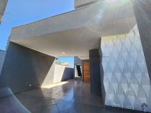 Casa nova com suíte e piscina
