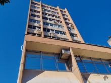 Grande sala comercial - Edifício Cosmos