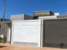 Excelente casa térrea no Tijuca com 03 quartos