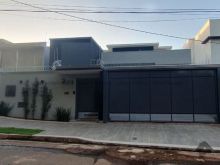 Linda casa térrea no Vilas Boas