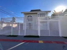 Sobrado tríplex alto luxo