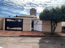 Linda casa no Carandá III