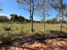Área residencial - comercial de 2,5 ha