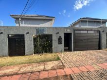 Sobrado no condomínio Residencial Nápoles