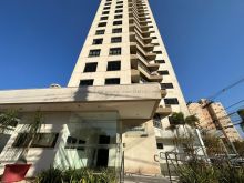 Apartamento amplo no centro com 386m²