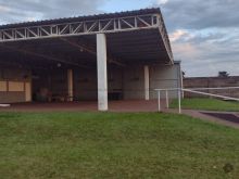 Área 5000m²
