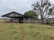 Chácara com 28 hectares - distante 1 km do asfalto