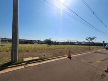 Terreno com 389m² no Alphaville III