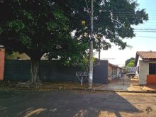 Imperdível casa com terreno amplo