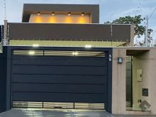 Casa moderna e sofisticada com espaço gourmet