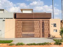 Casa moderna na Vila Carvalho com 3 suítes