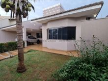 Casa térrea no Jardim Tv Morena