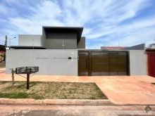 Casa térrea de Esquina - Novos Estados