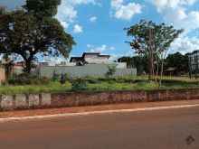 Três terrenos em frente ao Rádio Clube Campo