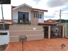 Sobrado com 4 quartos no Novos Estados
