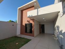 Linda casa 3 quartos próximo ao Colégio Militar