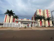 Apartamento em condomínio com lazer de clube