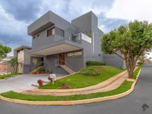 Espetacular sobrado no Villas Park
