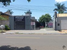 5 salas comerciais servidas com energia solar