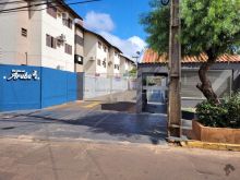 Apartamento rico em armários