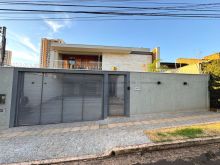 Sobrado com 3 suítes e todo reformado