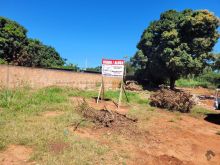 Terreno no Campo Nobre com 1345m²