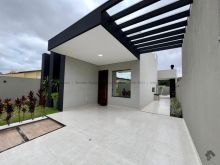 Casa moderna - com piscina - ótimo acabamento