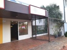 Sala comercial na rua Bahia