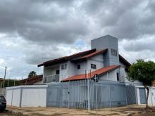 Lindo e espaçoso sobrado - excelente localização