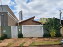 Excelente casa comercial
