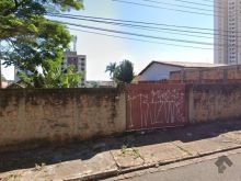 Terreno com 2.400 m² de possibilidades