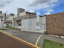 Sobrado em condomínio BluPark Residence