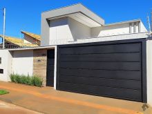 Linda casa no Jardim das Nações